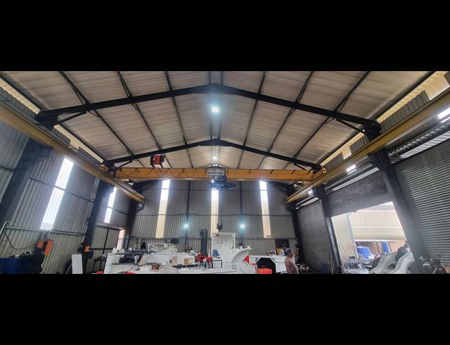 3,500M² FACTORY FOR SALE IN ANDERBOLT